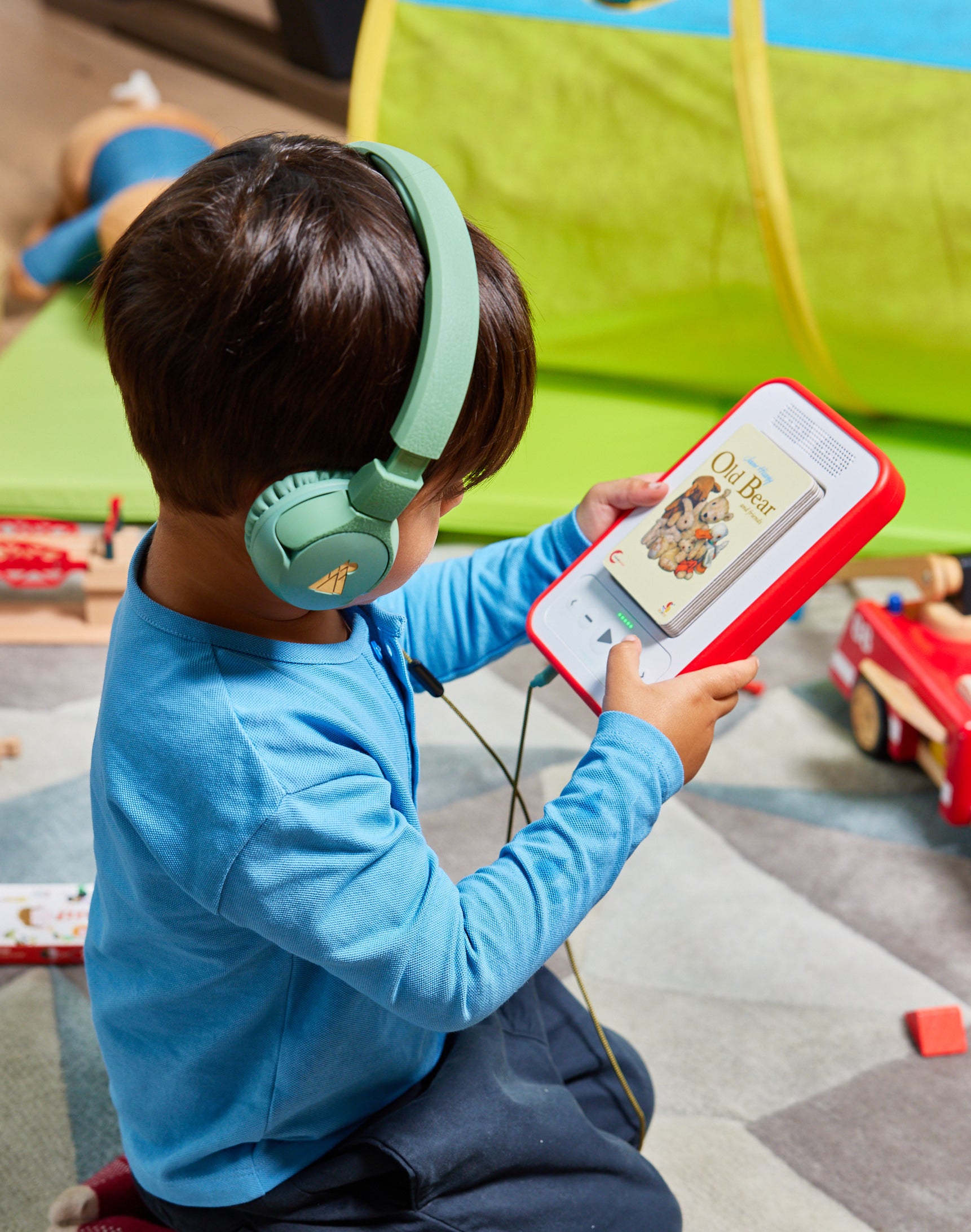 child using voxblock player