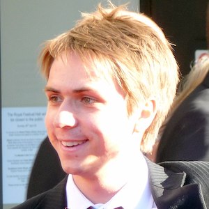 narrator Joe Thomas